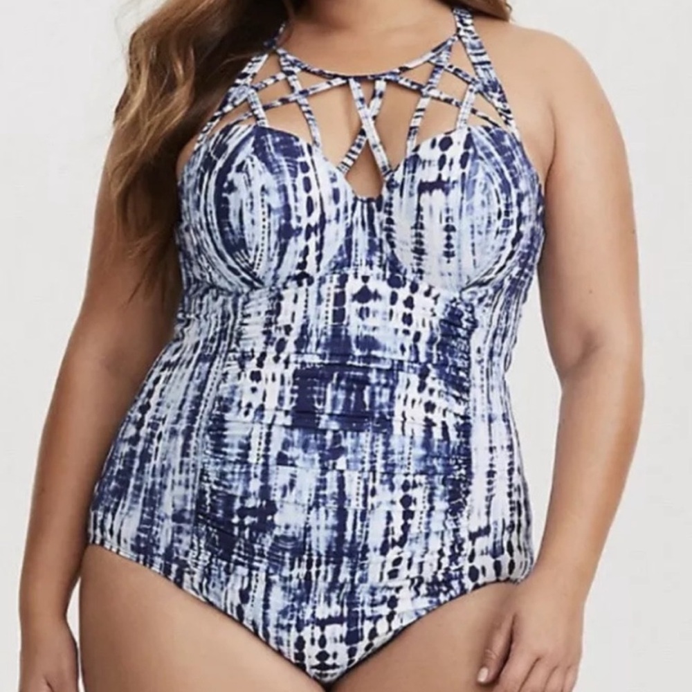 NWT Torrid Vixen swimsuit - size 1